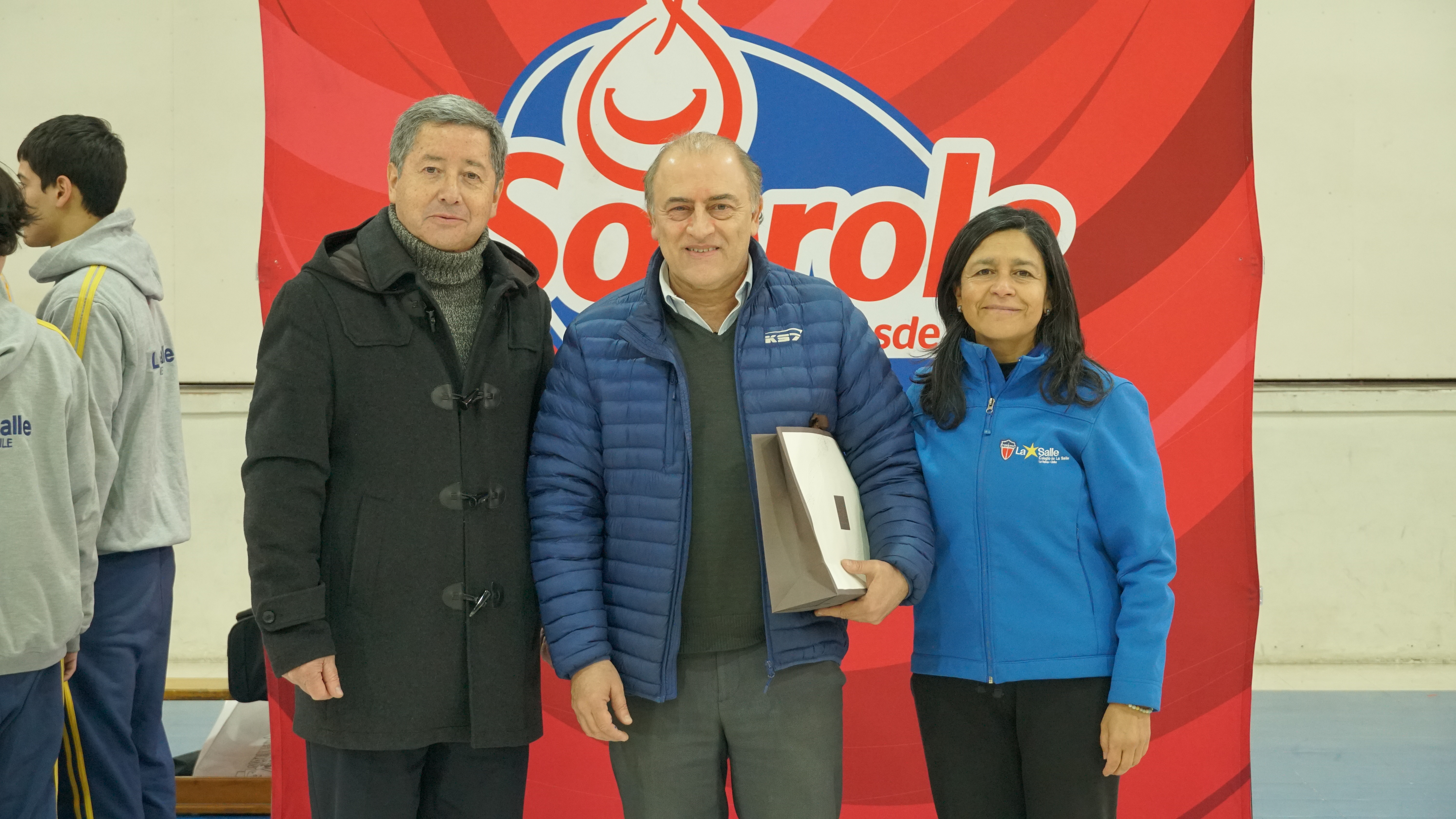 UN TOTAL DE OCHO ESTUDIANTES CLASIFICARON A LA GRAN FINAL DE LAS SIMULTÁNEAS DE AJEDREZ SOPROLE