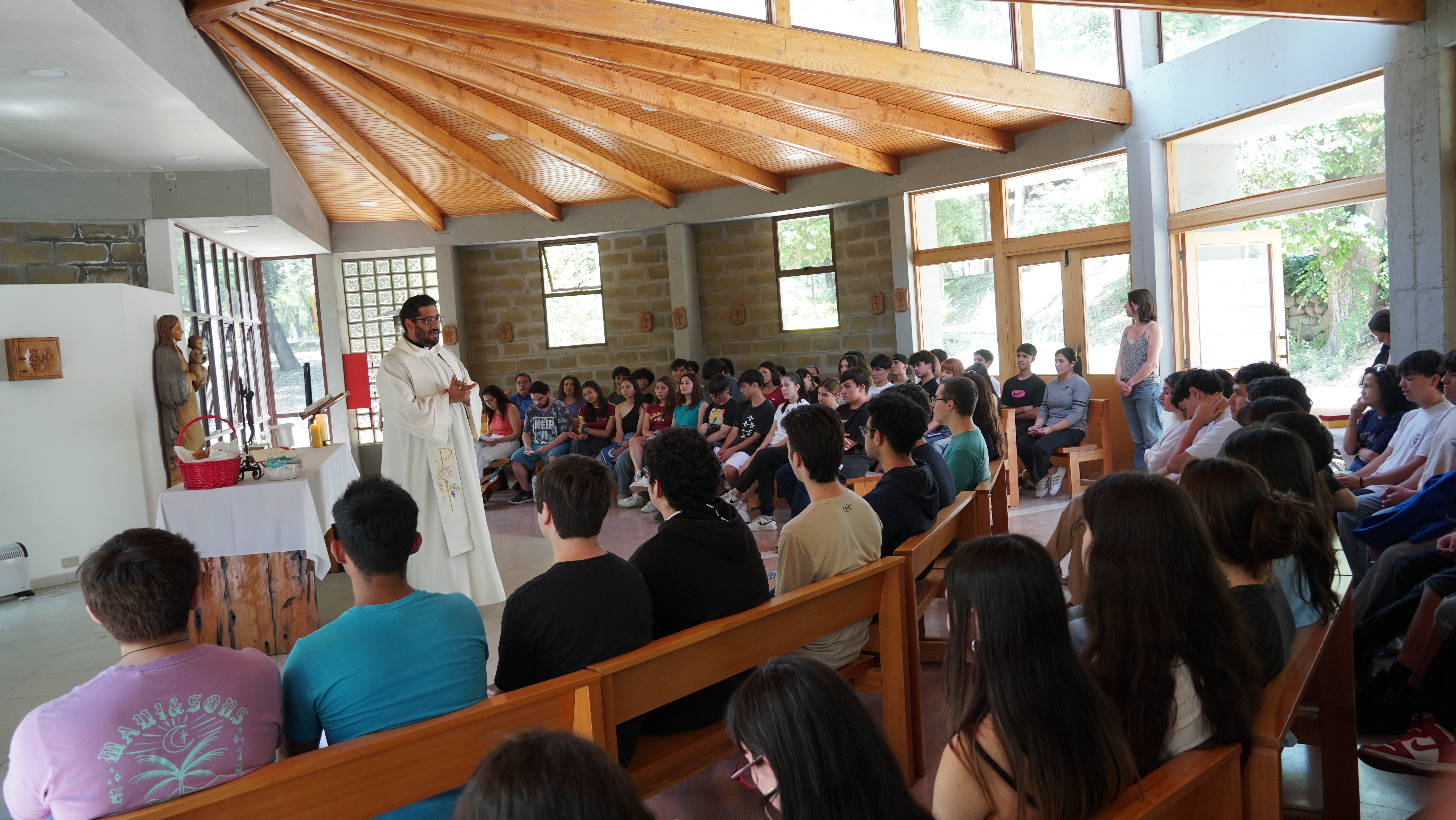 ¡QUÉ VIVA JESÚS EN SUS CORAZONES POR SIEMPRE QUERIDOS ESTUDIANTES!